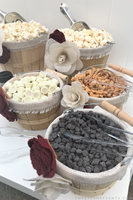 burlap lined candy topping baskets